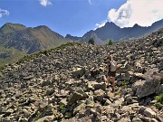 20 Breve passaggio su pietraia